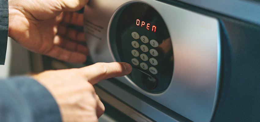 Cash Safe Openers in Millbrae, California